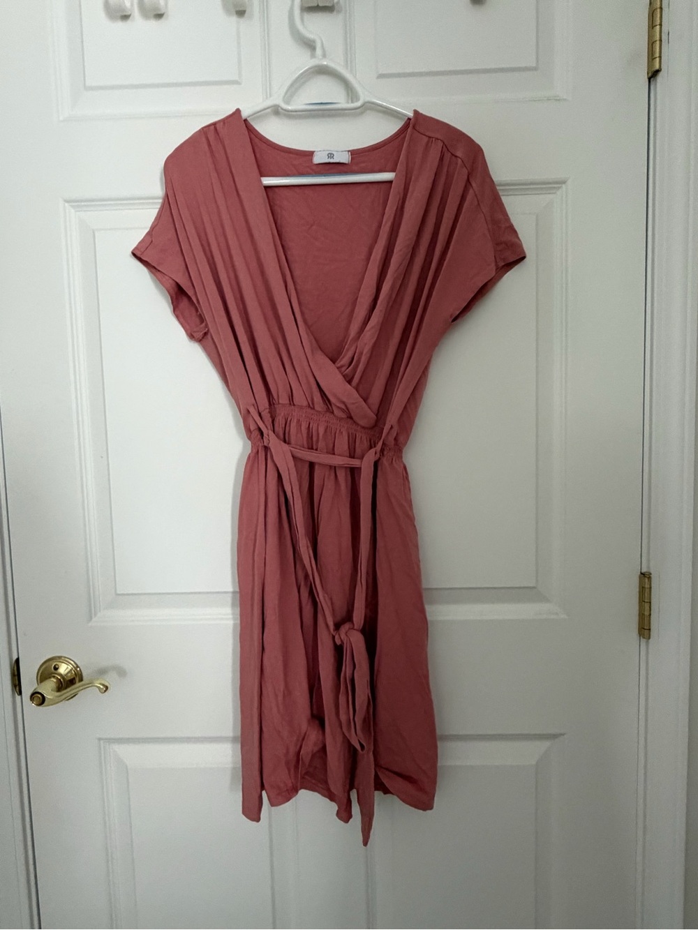 Elegant V-Neck Wrap Mini Dress in Dusty Rose